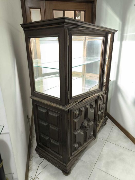 Aparador vitrine