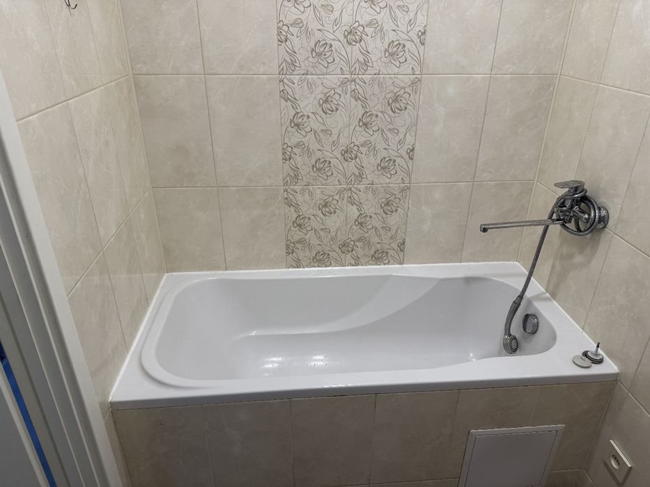 Продам власну 1 кімнатну квартиру  вул. Сучкова 31