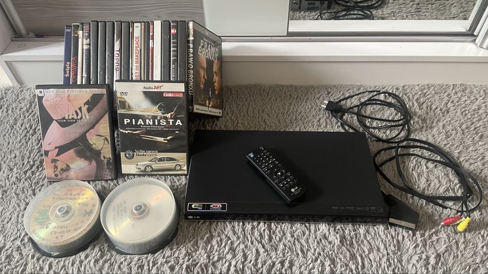 Odtwarzacz DVD LG z DIVX