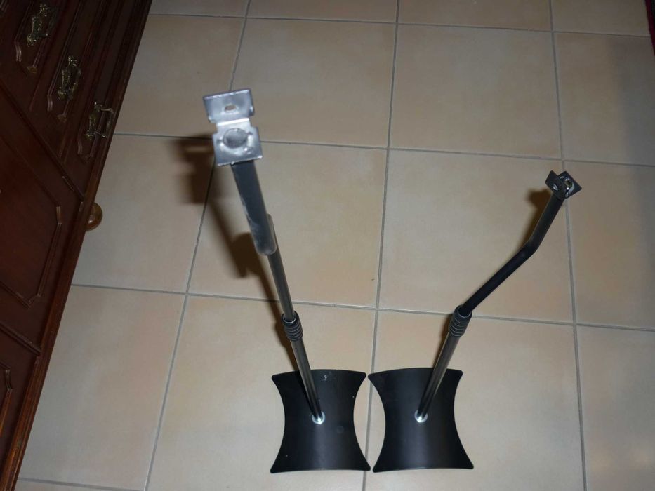 Suportes alto falantes