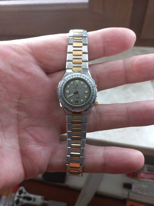 Zegarek damski kwarcowy