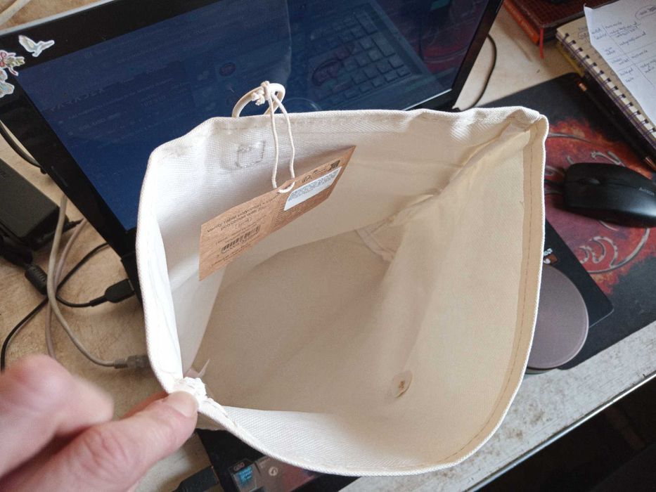 Ив роше косметичка + маска для волос