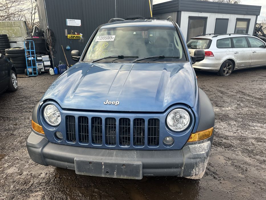 Jeep Cherokee silnik 2.8 CRD 2006r,Anglik z kluczykami