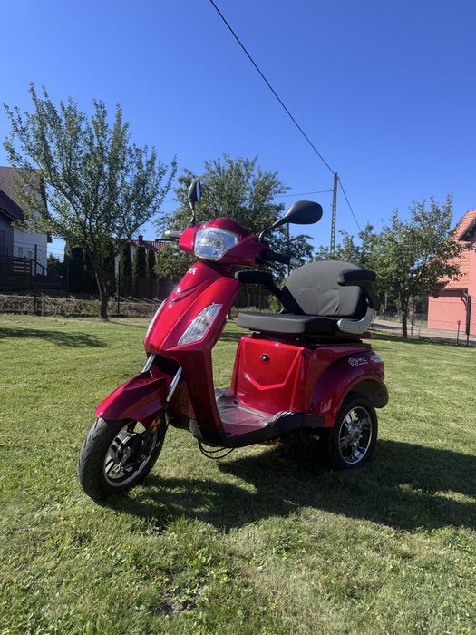 Volta VM4 1000W – elektryczny skuter trójkołowy 25 km/h – 49 km zasięgu