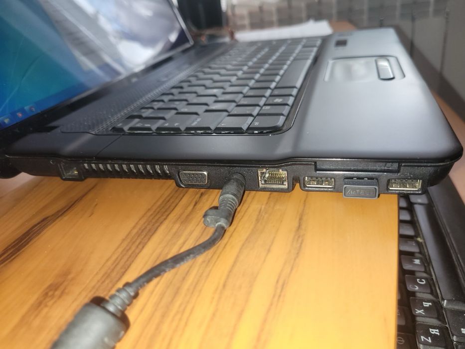 Нотбук HP Compaq 615