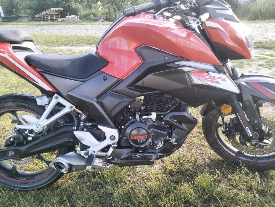 Продам мотоцикл loncin cr 4