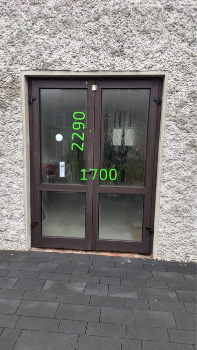 Drzwi alumimiowe dwuskrzydłowe