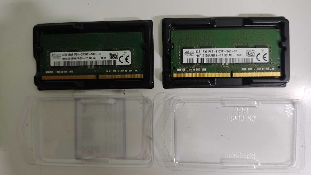 Оперативная память для ноутбука SK hynix 4 GB  2133P.