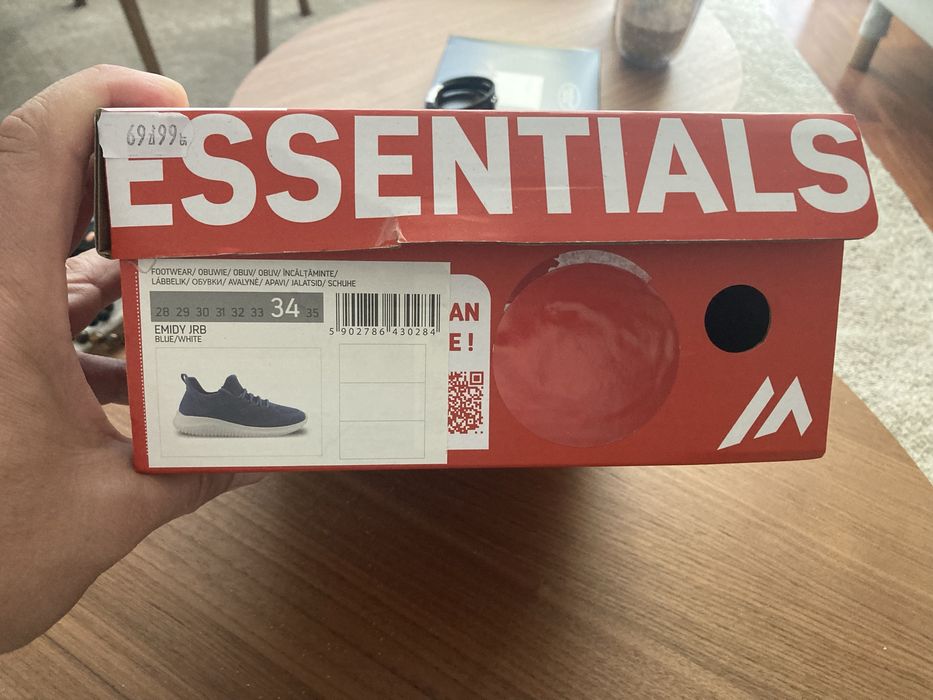 Dziewczece buty sportowe roz 34