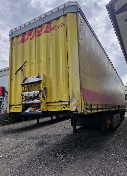 Naczepa firanka Krone