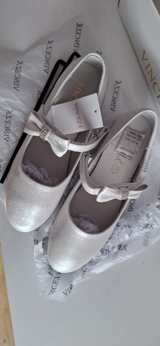 Buty komunijne nowe