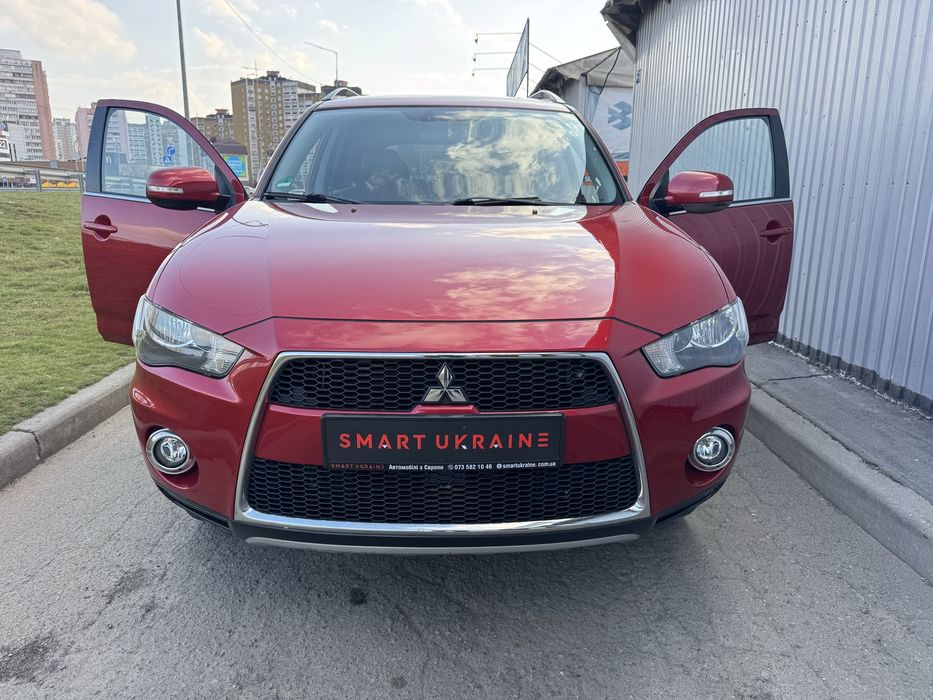 Mitsubishi Outlander 2.3 did 4*4  з Швейцарії