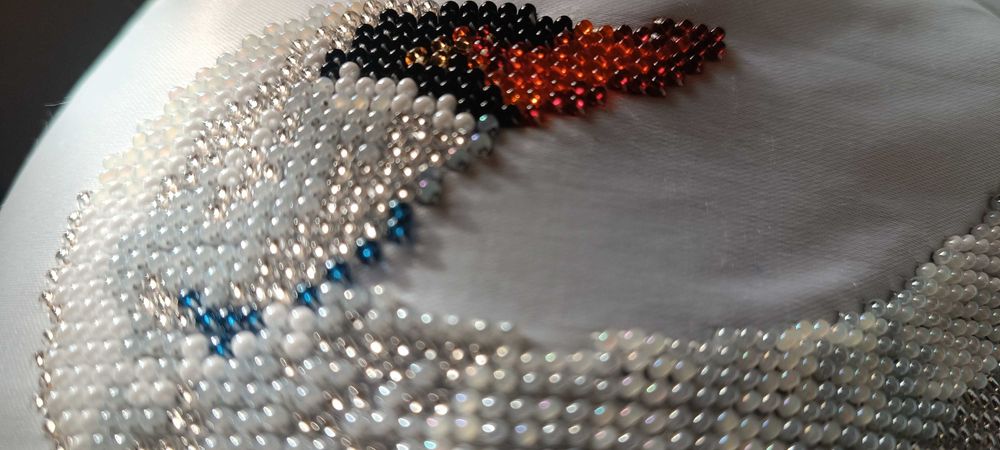 Весільний рушник вишитий бісером на атласній тканині