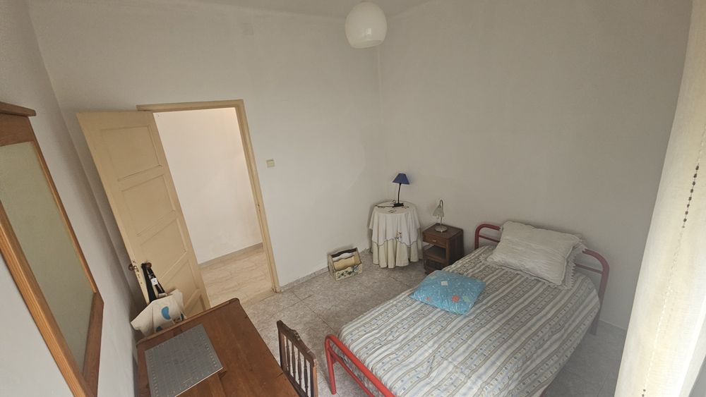 Moradia V3 com terreno.