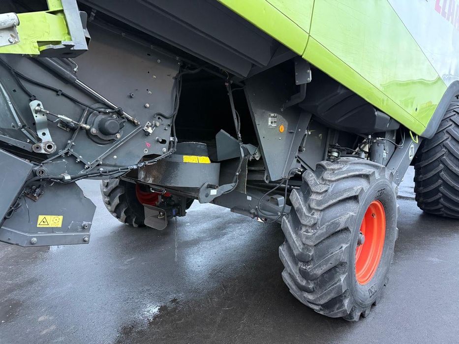 CLAAS Lexion 580 2008 р.в. + жатка V900 комбайн зернозбиральний