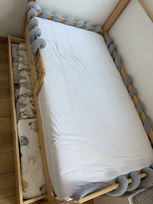 Łóżko domek z szuflada + materac