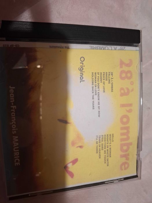 Vendo cd 28 a l'ombre