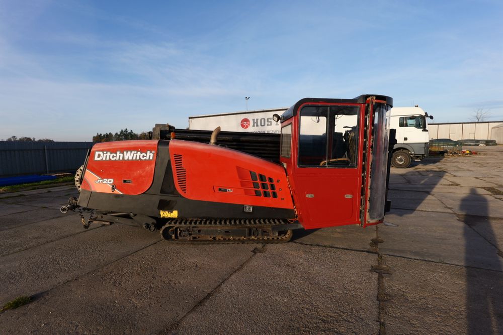 Wiertnica horyzontalna ditch witch JT20 + system namierzania MAG 8