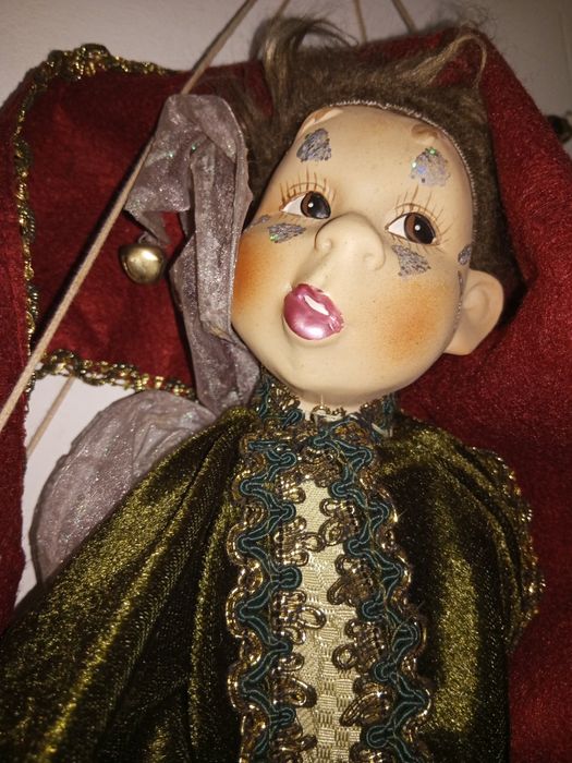 Elfo de 1m, gigante, com corda costas, musical (Xmas)