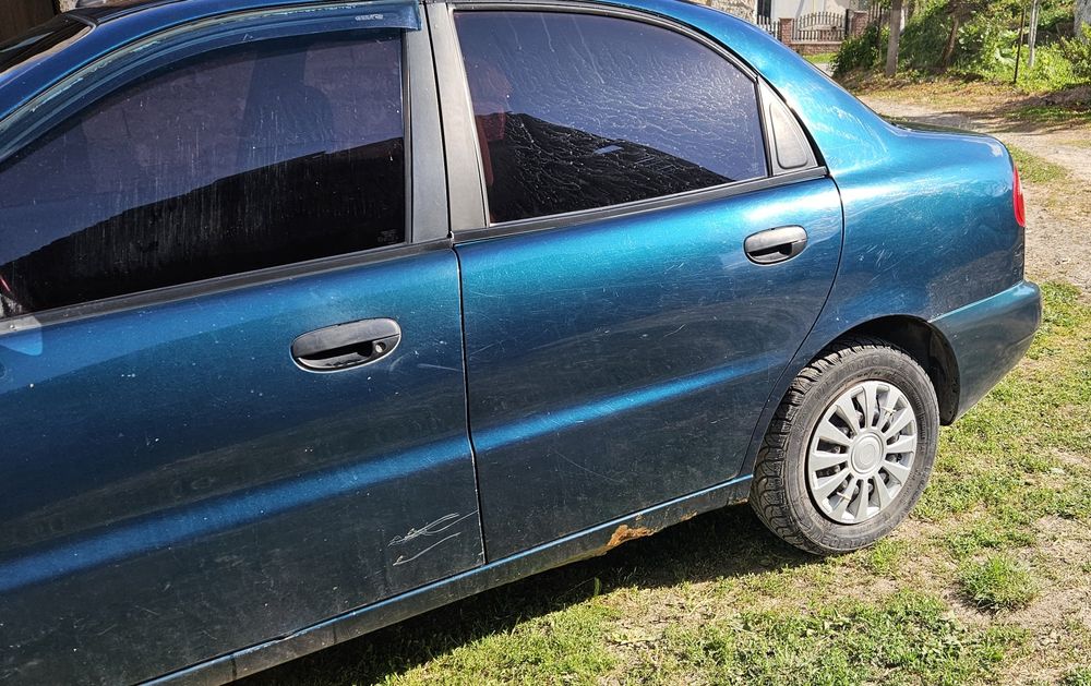 Daewoo LANOS 2005