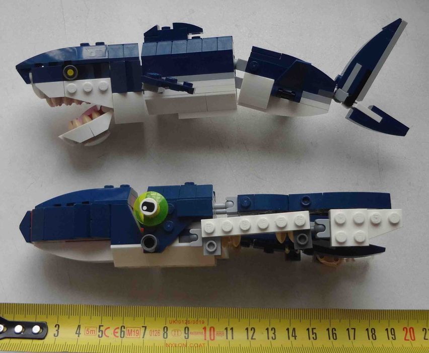 Конструктор Лего LEGO Deep Sea Creatures 31088 Подводные жители Акула и осьминог