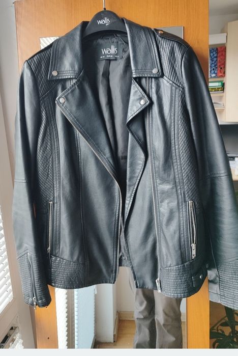 Czarna ramoneska r.M