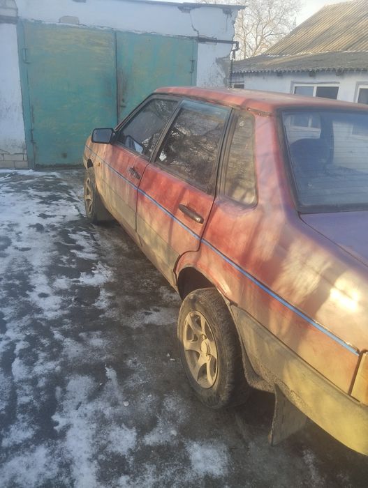 Продам авто по тп.псати в ватсап,вайбер.телефон дзвінки не приймає.