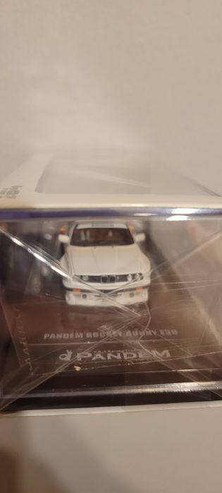 Inno64 BMW Pandem Rocket Bunny E30 Diecast Con Madrid 2026 Event Edition