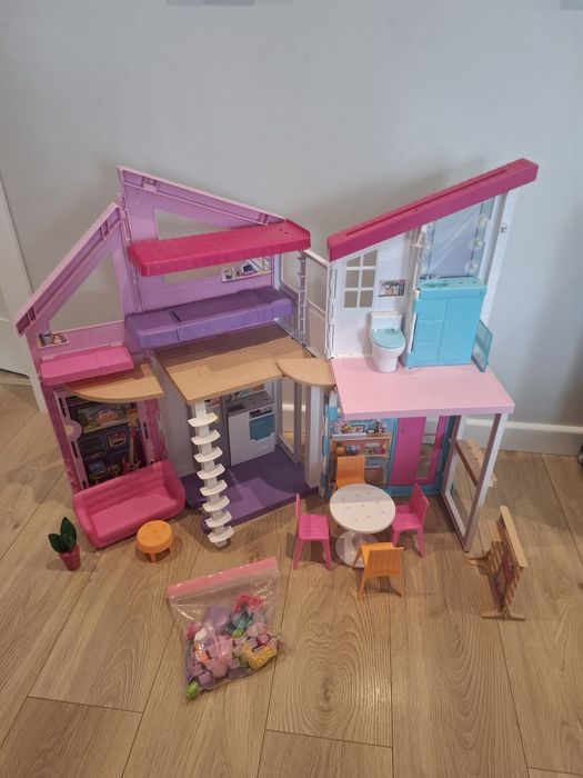 Domek dla Barbie Malibu duży