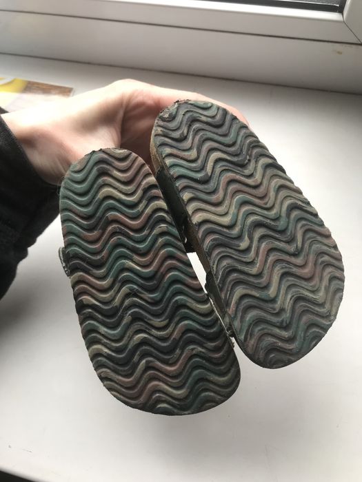 Терміново Взуття на хлопчика 1 рік