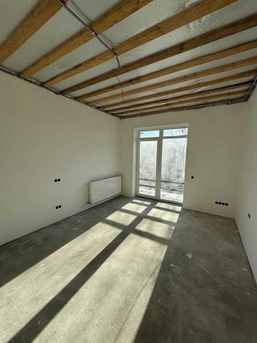 Продам особняк, р-н озера