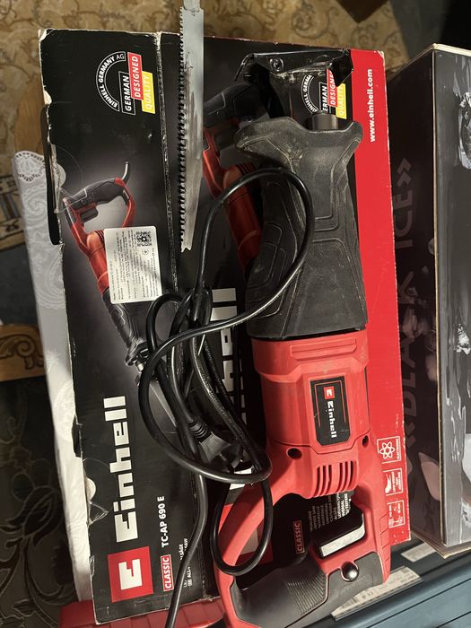 Пила сабельная Einhell TC-AP 690 E