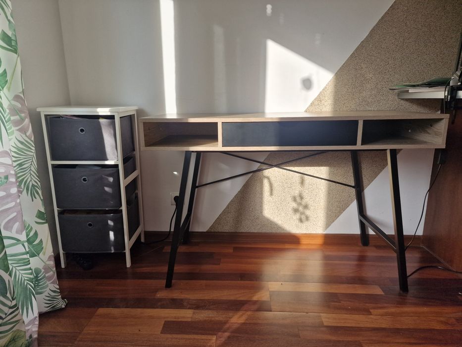 Biurko + komoda Jysk