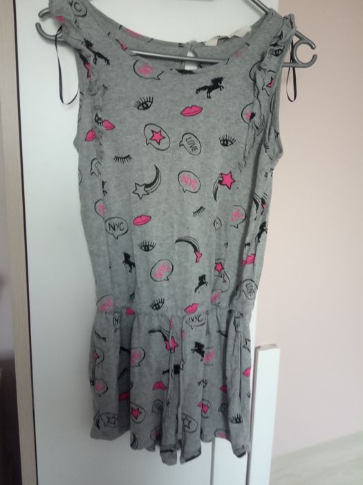 krótki kombinezon dziewczęcy H&M jak nowy 11/12 lat z USA 146/152