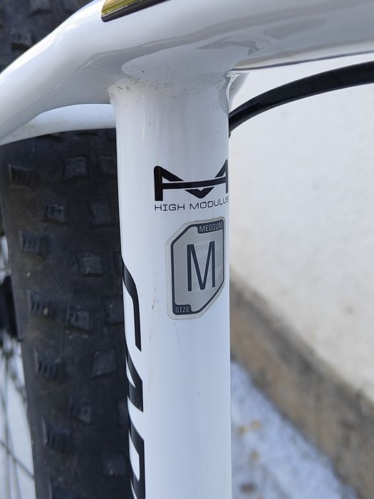 699€
Cannondale f29 12v quadro topo de gama himode 
Tam M
Transmissão