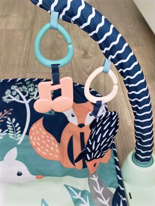 Fischer Price Mata edukacyjna z pianinem interaktywna muzyczna