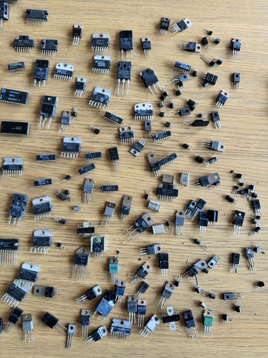 Części elektroniczne po likwidacji serwisu rtv