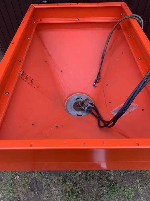 Rozsiewacz RAUCH MDS 935 R + limiter Rauch 19.1