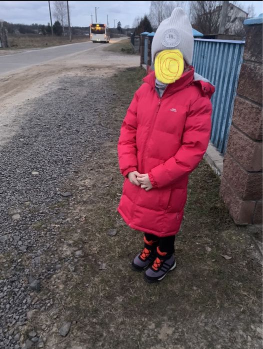 Зимове пальто фірмове