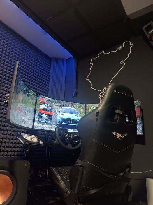 3 monitory 32" SimRacing ZAMIANA-g9