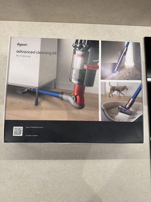 Dyson Advanced Cleaning Kit V12