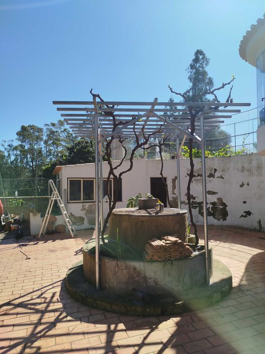 Serralharia, serralheiro,grades, portões e etc