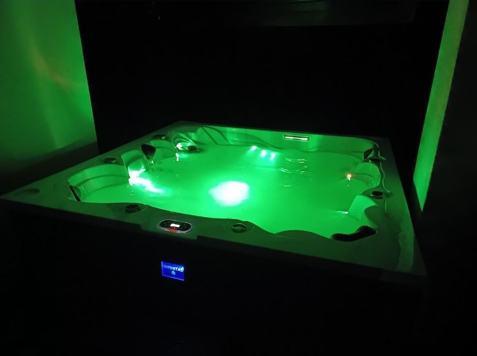 Jacuzzi ogrodowe Infinitas SE300 Made in Germany