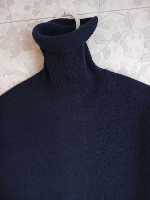 Свитер Uniqlo 100% шерсть (гольф, водолазка, джемпер)