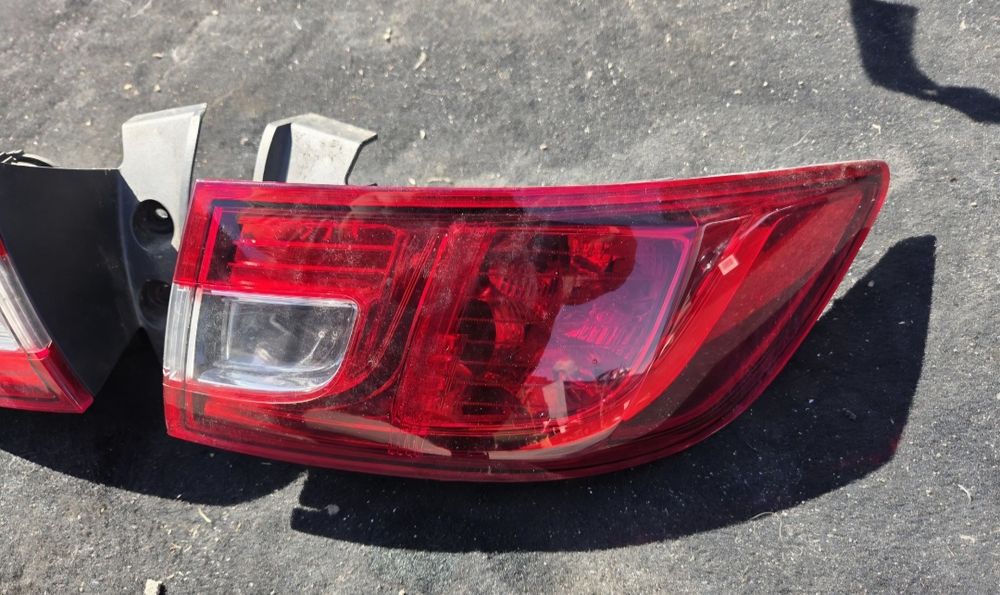 Lampa tył Renault Clio IV Lift kombi lampa tyl prawa Renault Clio IV HB