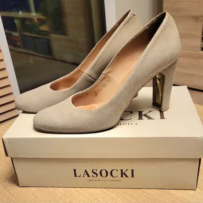 Lasocki beżowe czółenka rozm 39 stan bdb