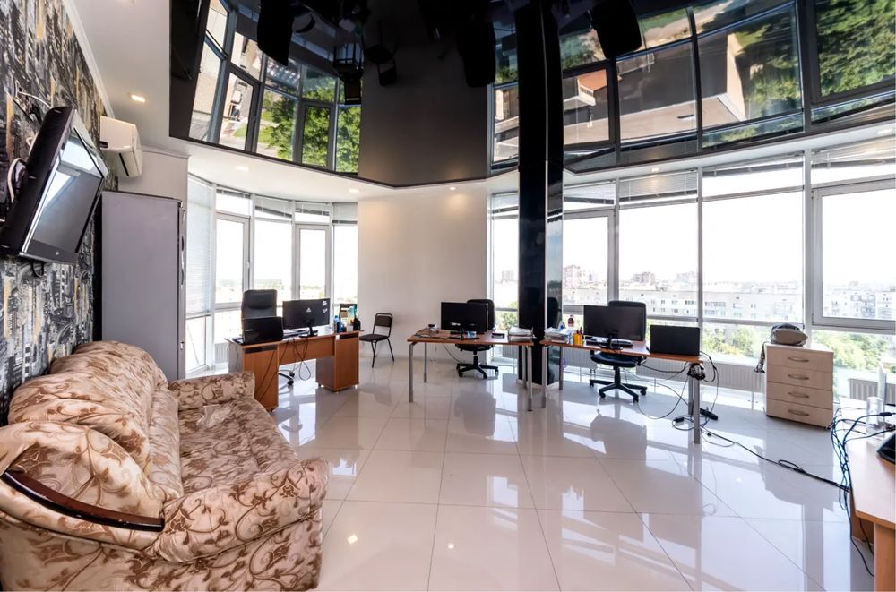 Квартира Центр Броваров Независимости 2б