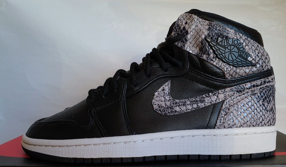 WMNS Nike Air Jordan 1 High Black Snake 2018 8US/39EUR/25CM