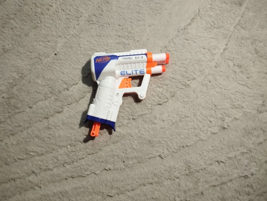 Бластер nerf elite triad ex-3