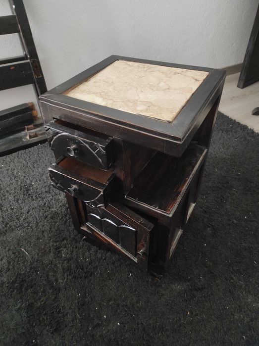 Mesa de cabeceira